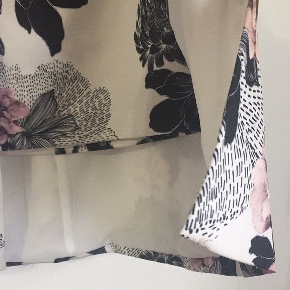 Ladies skirt - Picture 3 of 6